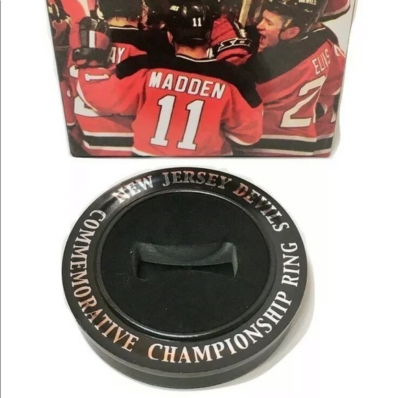 NWT New Jersey Devils ring - Picture 11 of 16